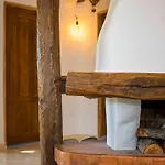 Clay House Semesterbostad *
